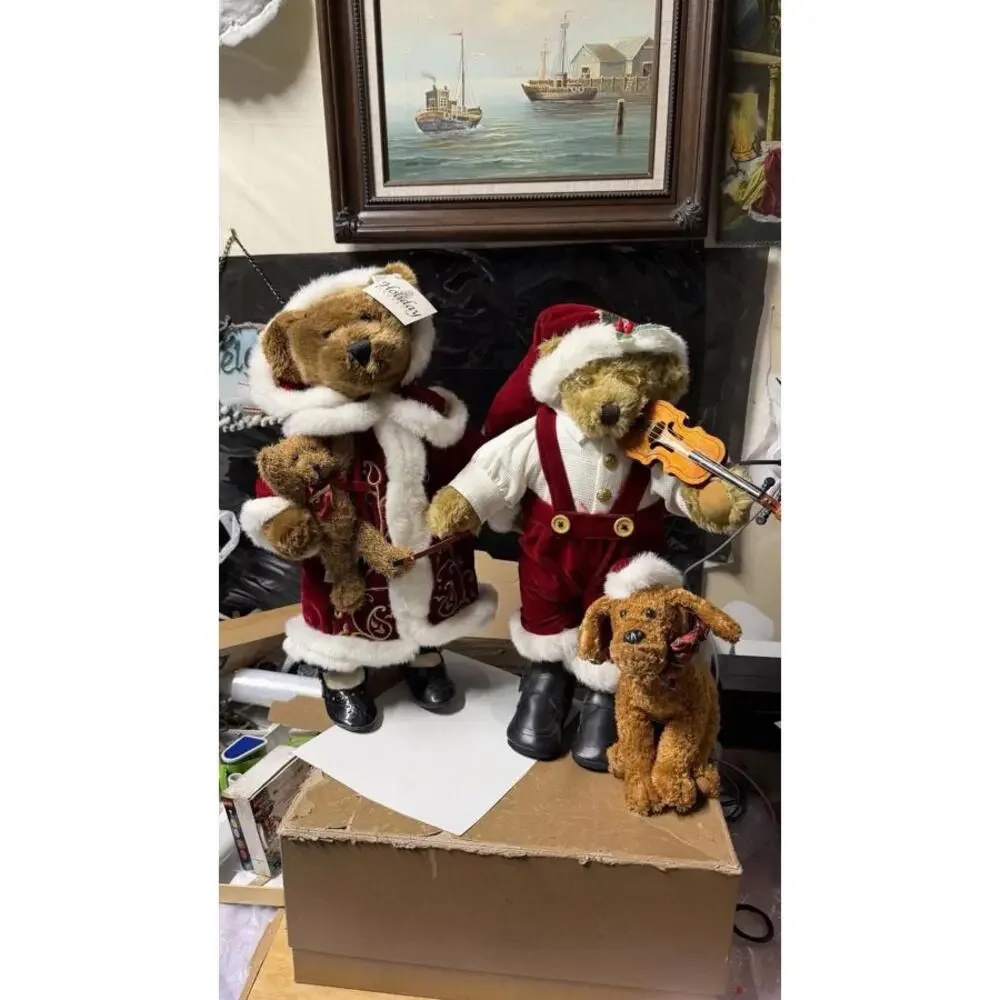 Holiday Elegance Christmas Bear Couple 22” Plush Figurines w Dogs Decor‎